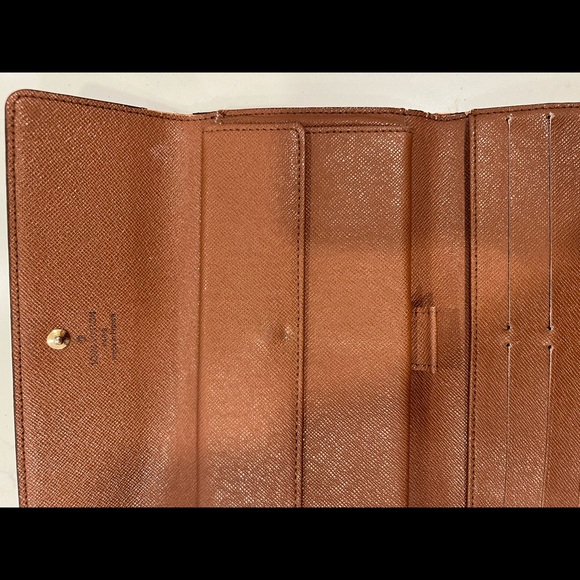 Louis Vuitton wallet - Picture 3 of 4